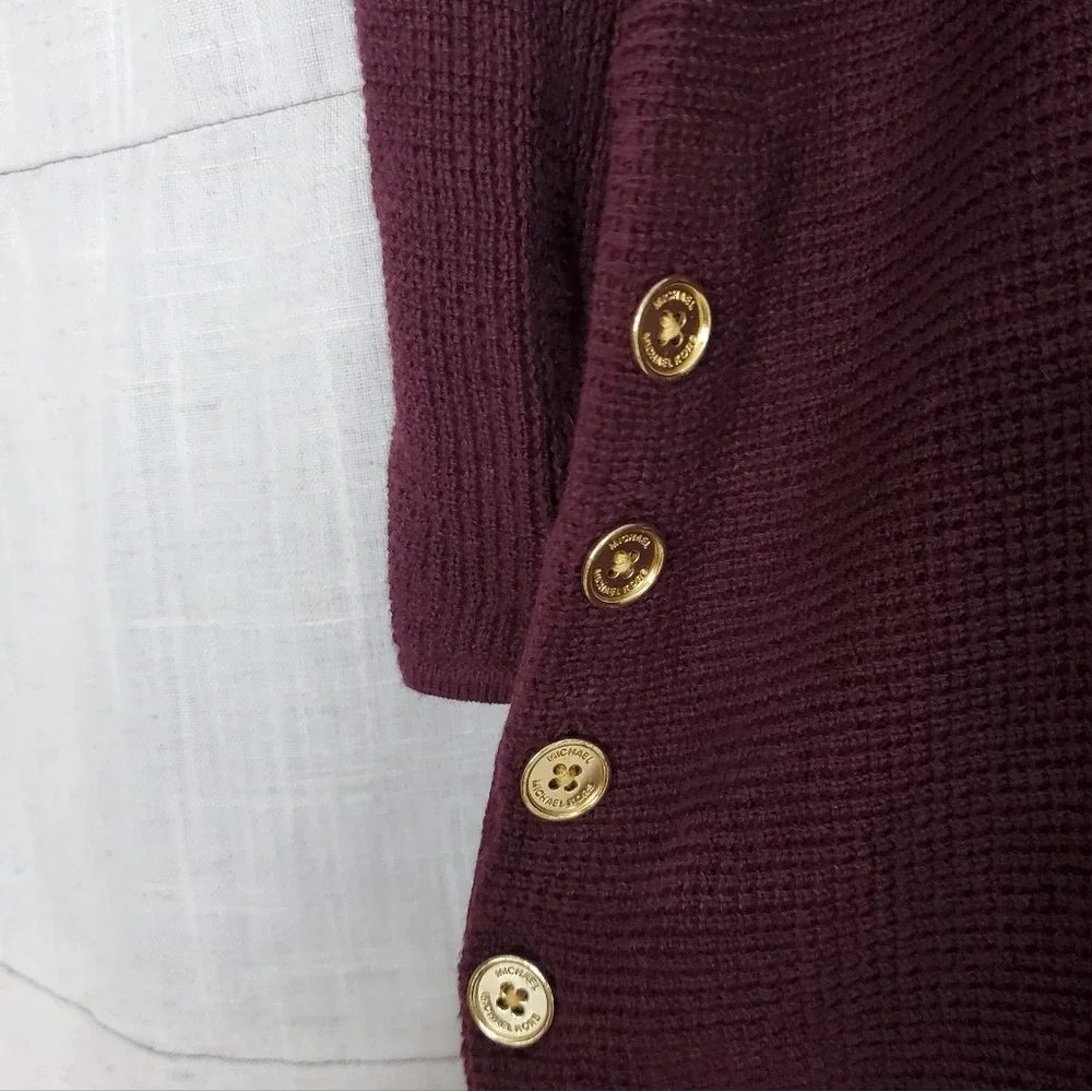 Michael Kors Burgundy Textured‎ Knit Sweater Tunic Gold Button Detail Small
